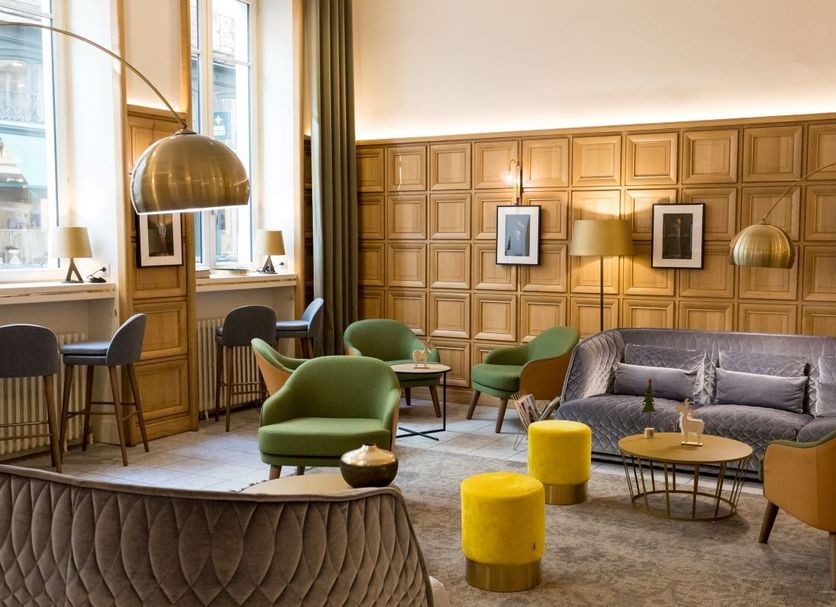 Balai Menunggu Gambar