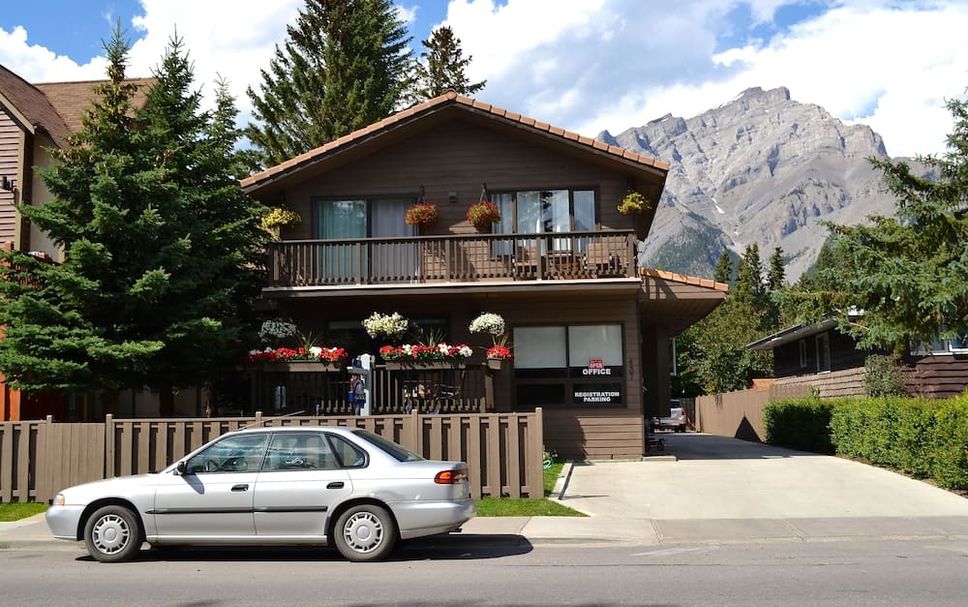 Bangunan Gambar