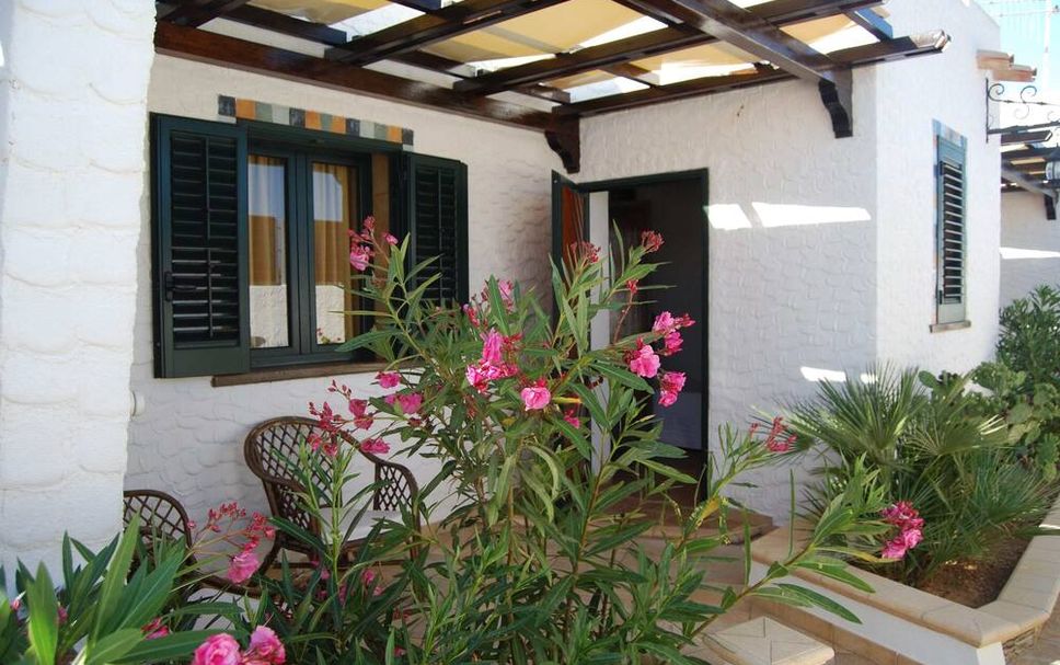 Patio Gambar