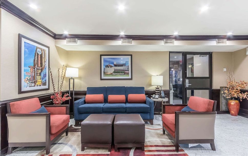 Balai Menunggu Gambar