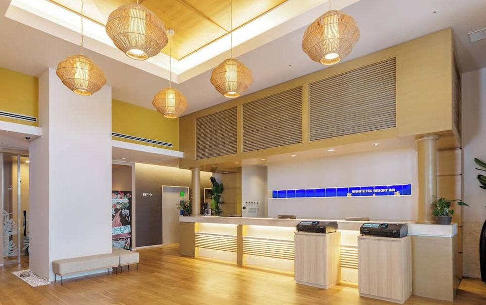 Meja Penyambut Tetamu Gambar