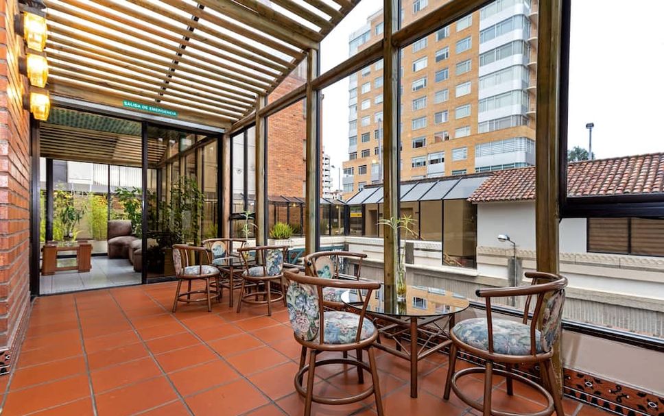 Patio Gambar