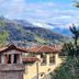 Pemandangan luar