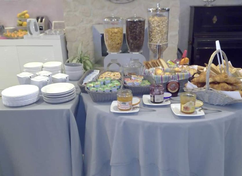 Buffet Gambar
