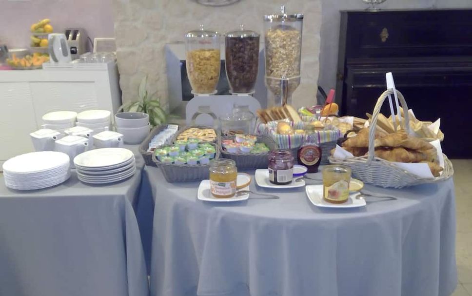 Buffet Gambar