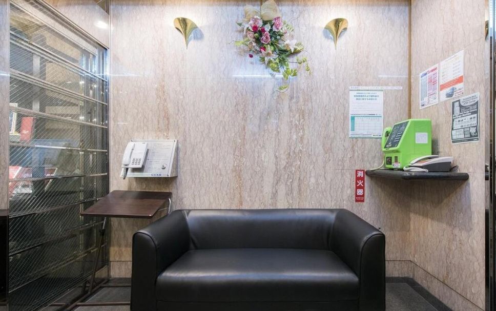 Meja Penyambut Tetamu Gambar