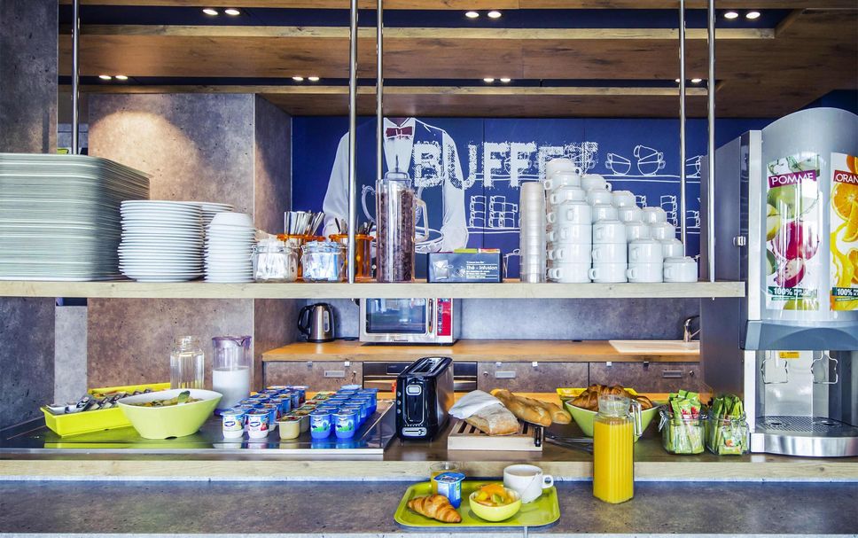 Buffet Gambar