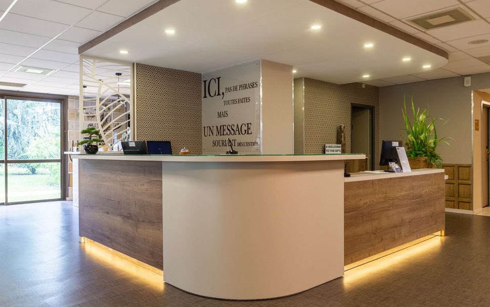 Meja Penyambut Tetamu Gambar