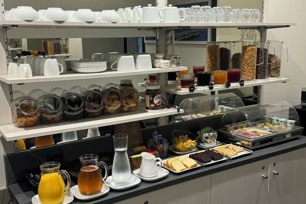 Buffet Gambar