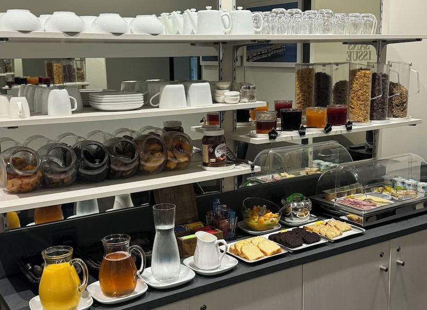 Buffet Gambar