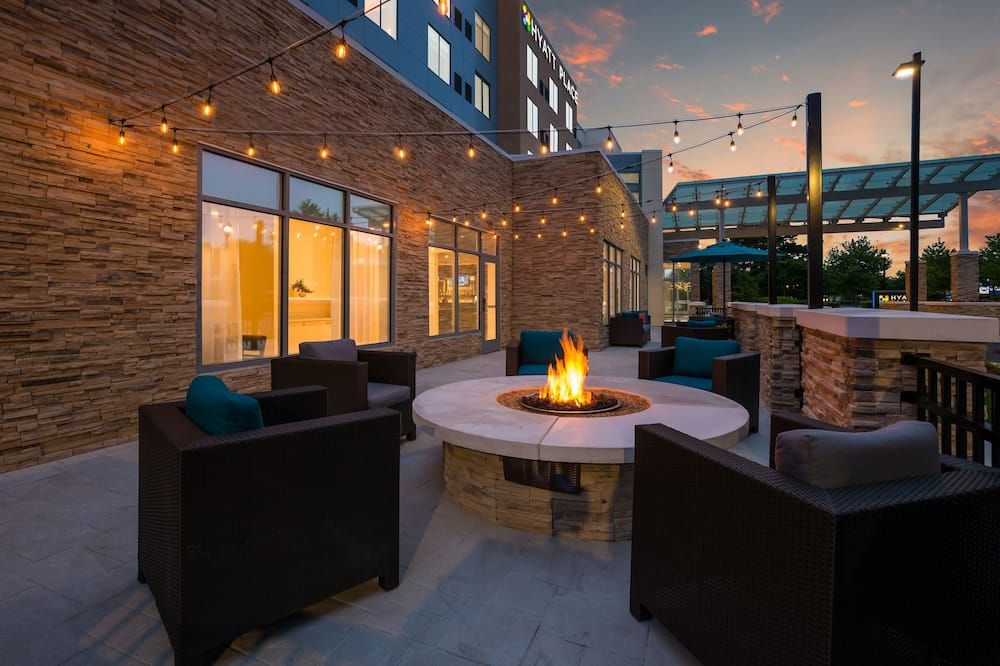 Patio Gambar