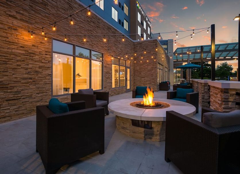 Patio Gambar