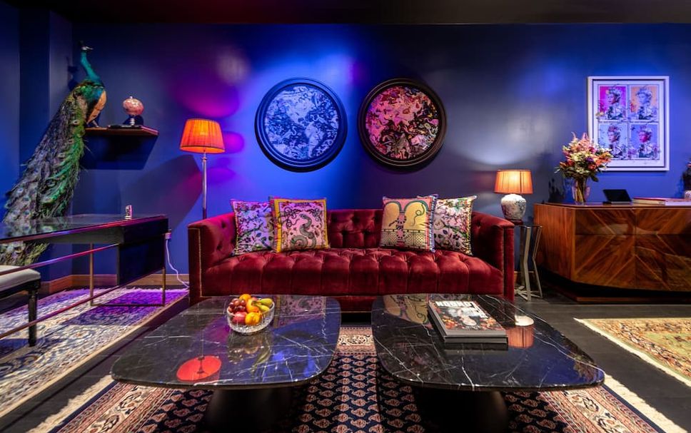 Balai Menunggu Gambar