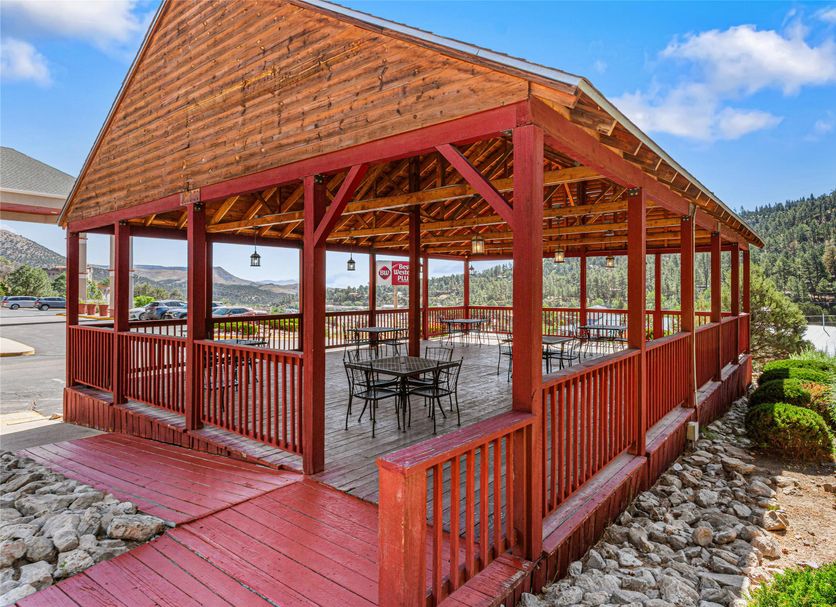 Patio Gambar