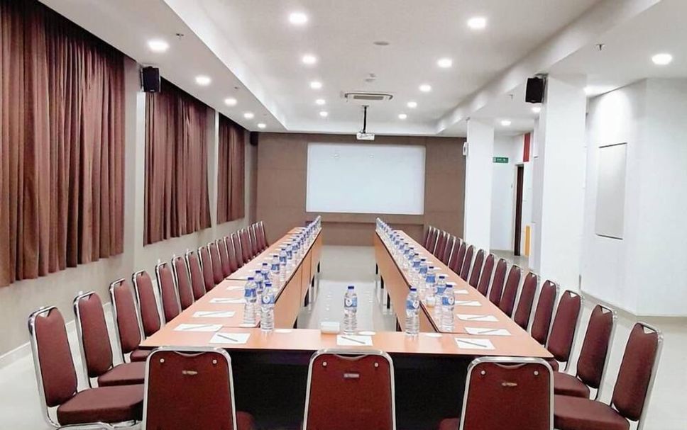 Bilik persidangan Gambar