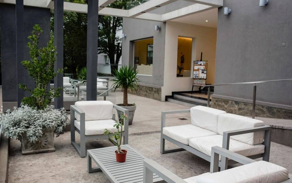 Patio Gambar