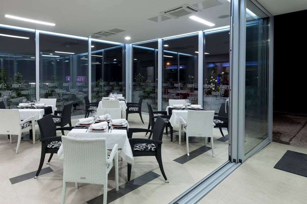 Restoran