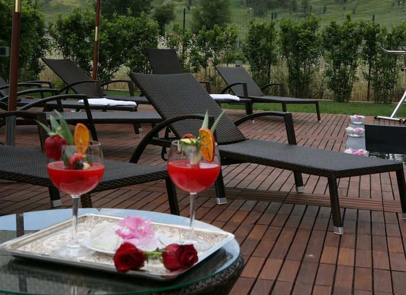 Patio Gambar