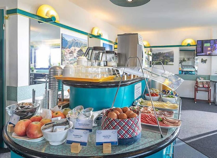 Buffet Gambar