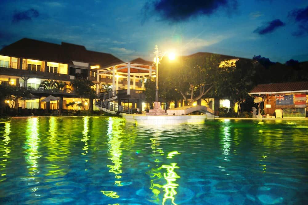 Kolam renang