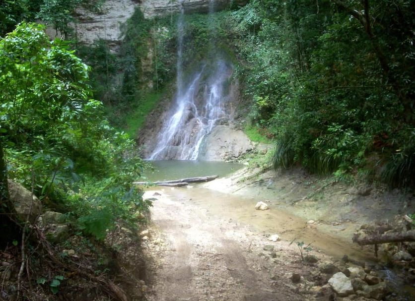 Kolam renang Gambar