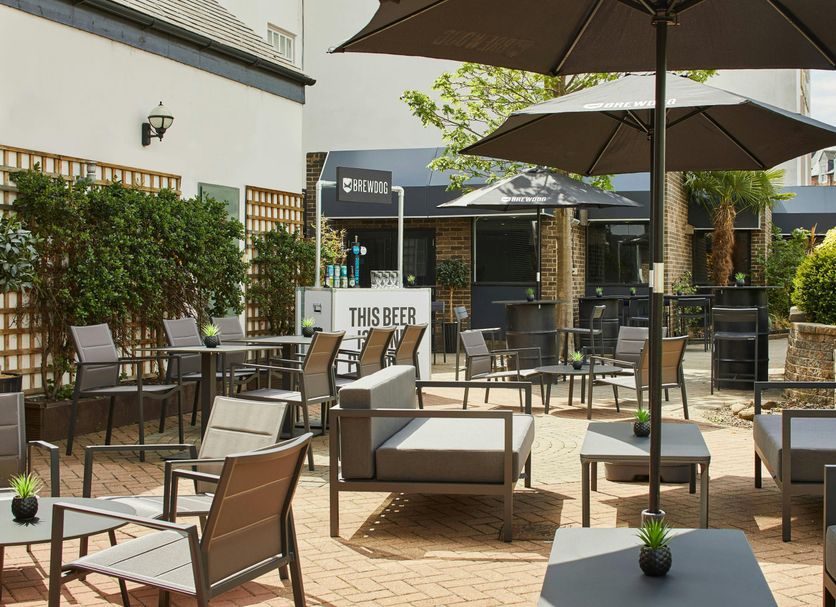 Patio Gambar