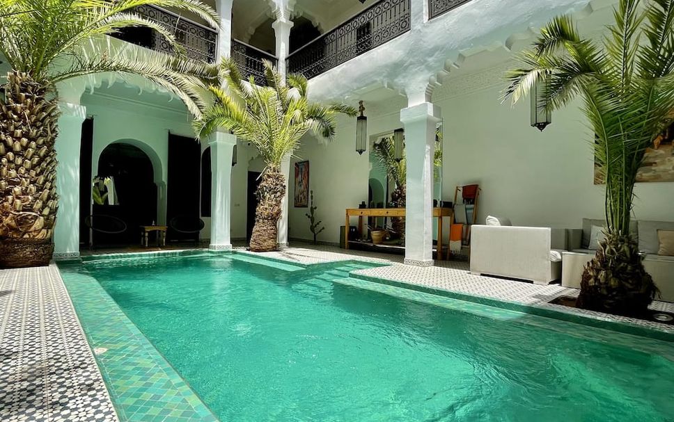 Kolam renang Gambar