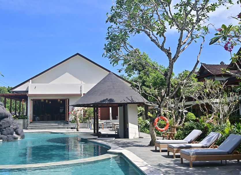 Kolam renang Gambar