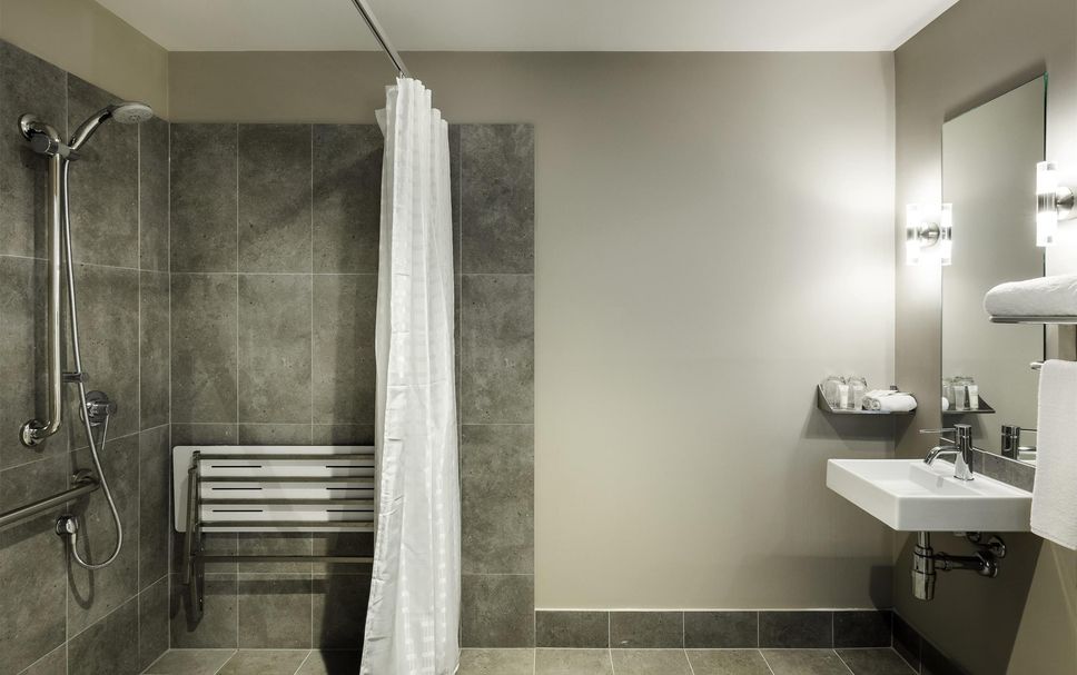 Bilik Mandi Gambar