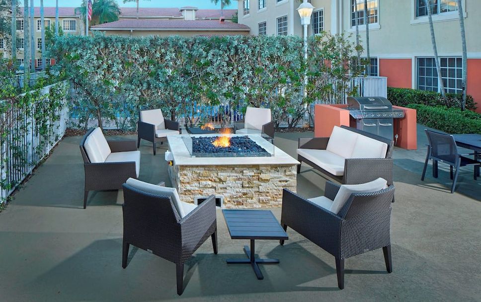 Patio Gambar