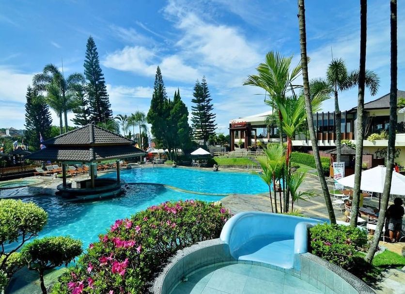 Kolam renang Gambar