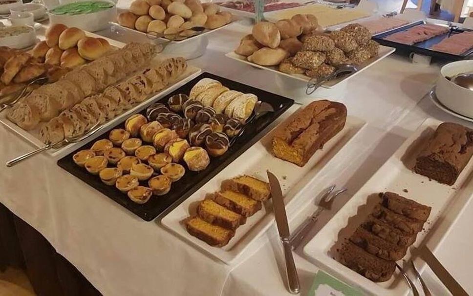 Buffet Gambar