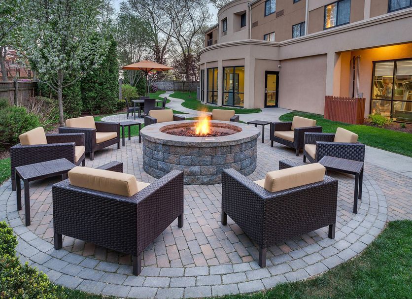 Patio Gambar