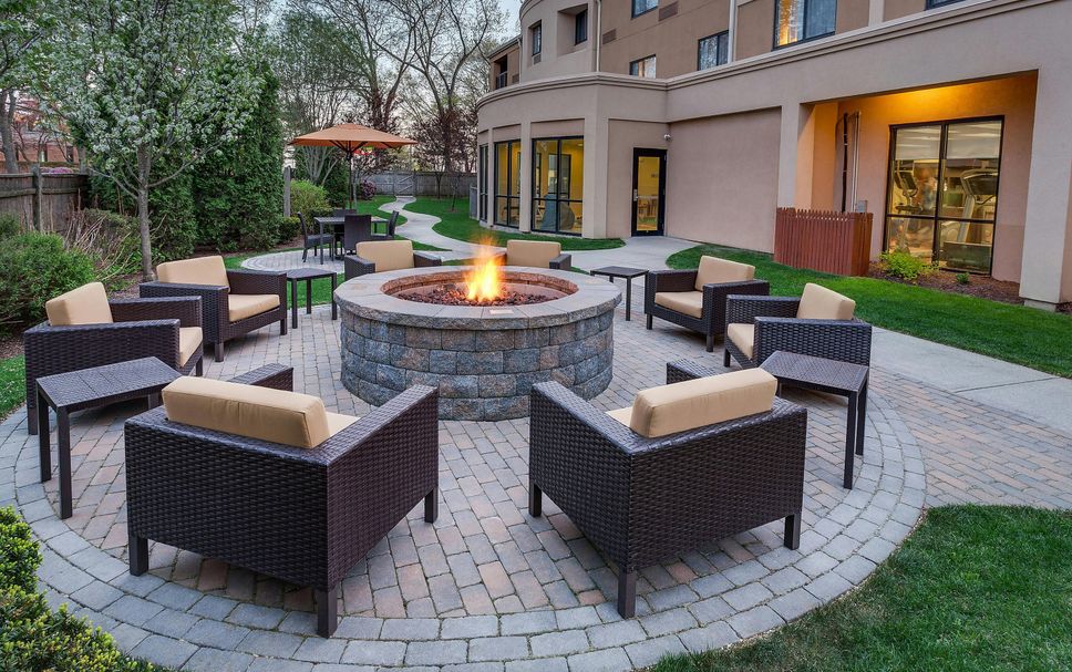 Patio Gambar