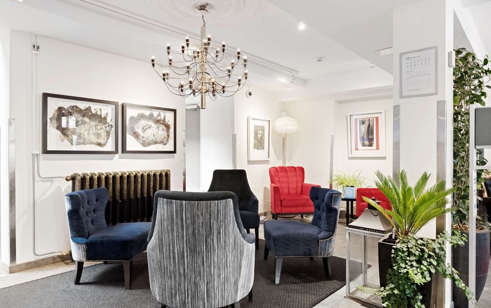 Balai Menunggu Gambar