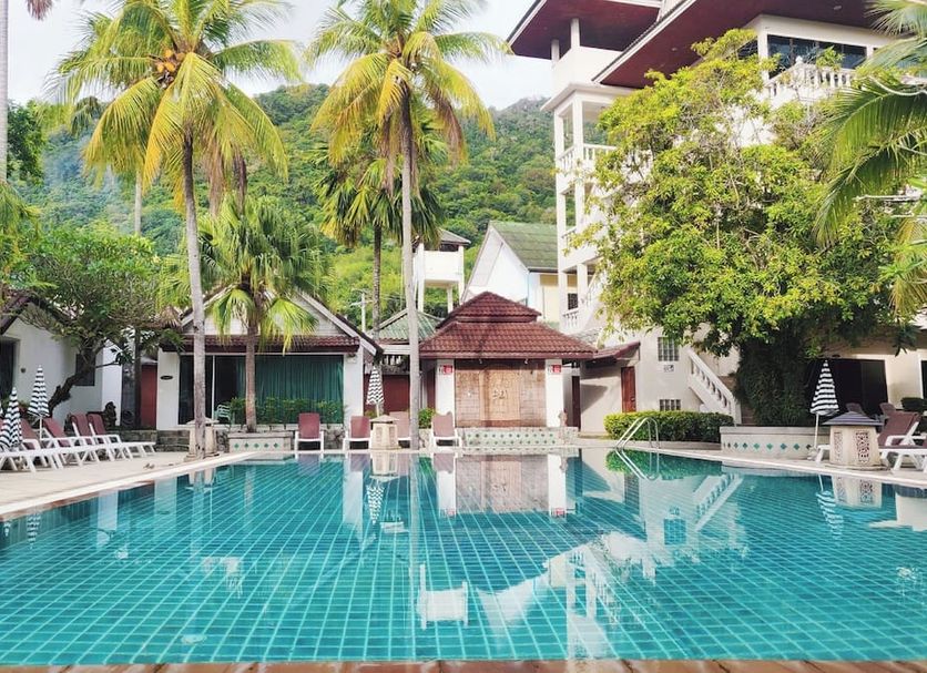 Kolam renang Gambar