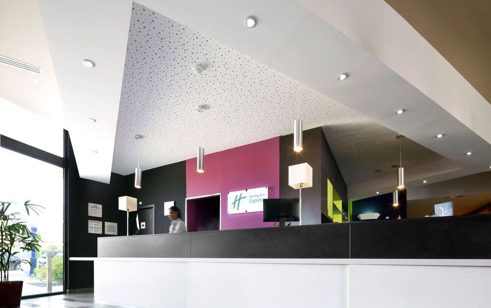 Meja Penyambut Tetamu Gambar