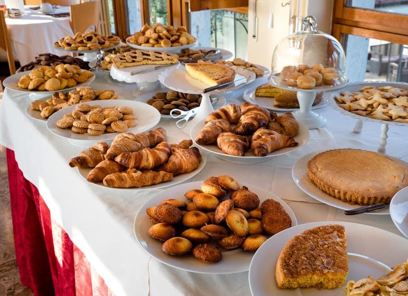Buffet Gambar