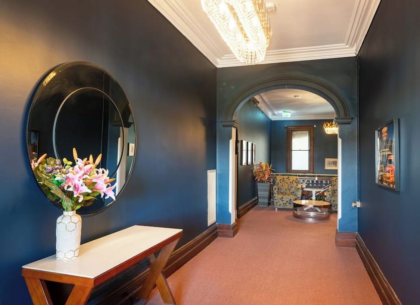hallway Gambar