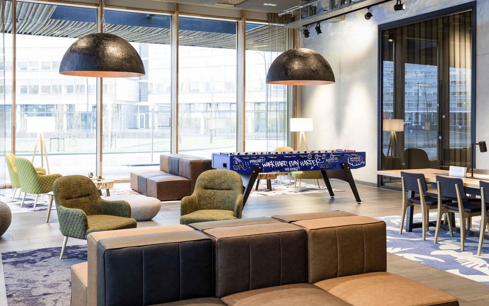 Balai Menunggu Gambar