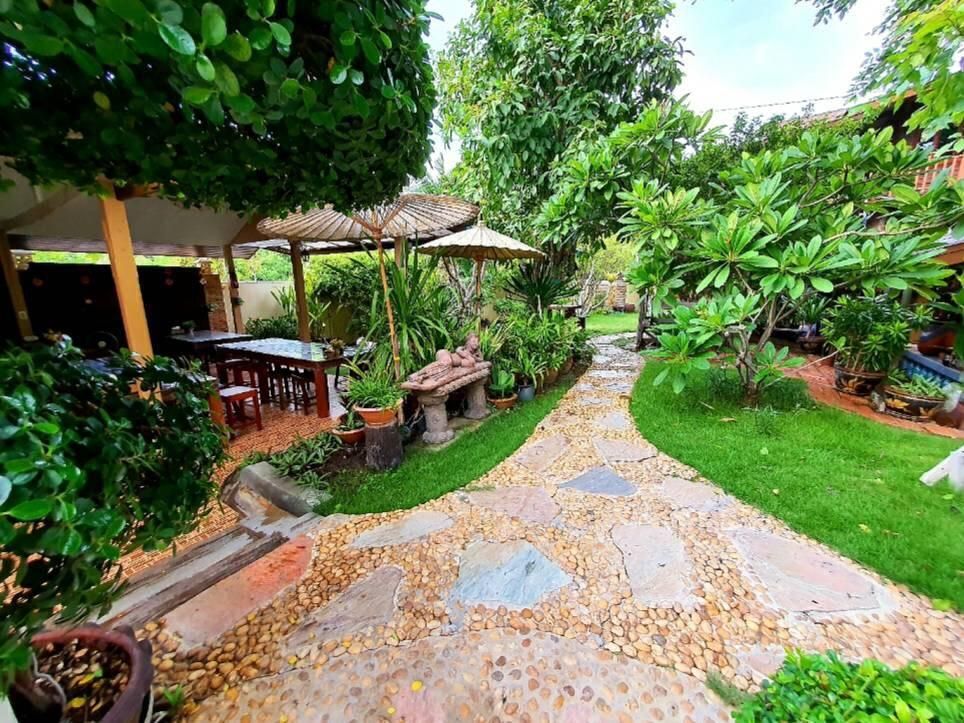 Patio Gambar