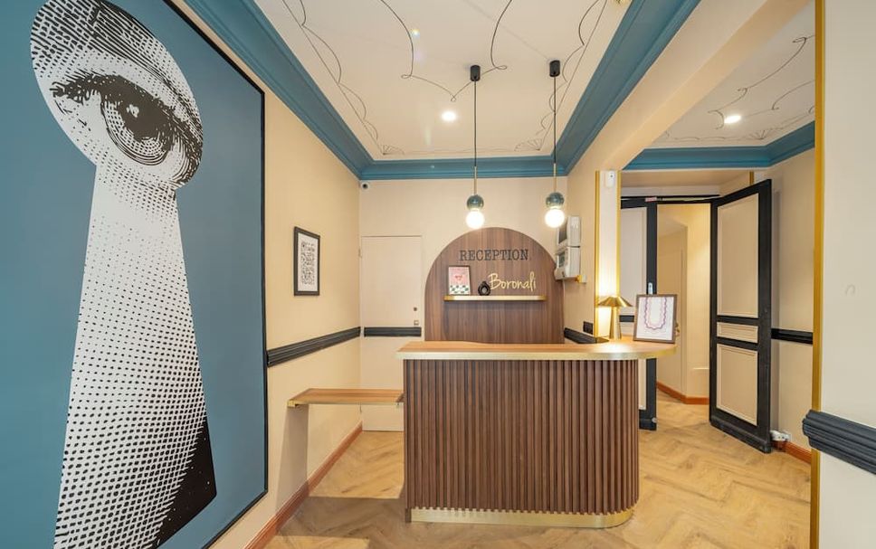 Meja Penyambut Tetamu Gambar