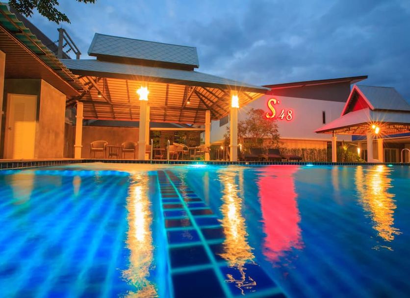 Kolam renang Gambar