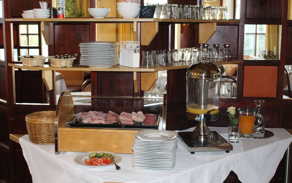 Buffet Gambar