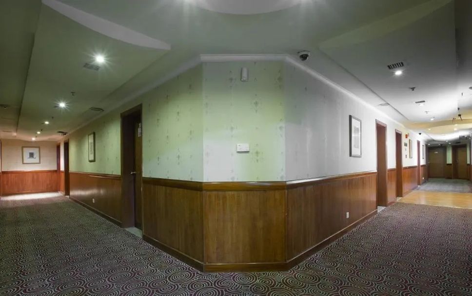 hallway Gambar