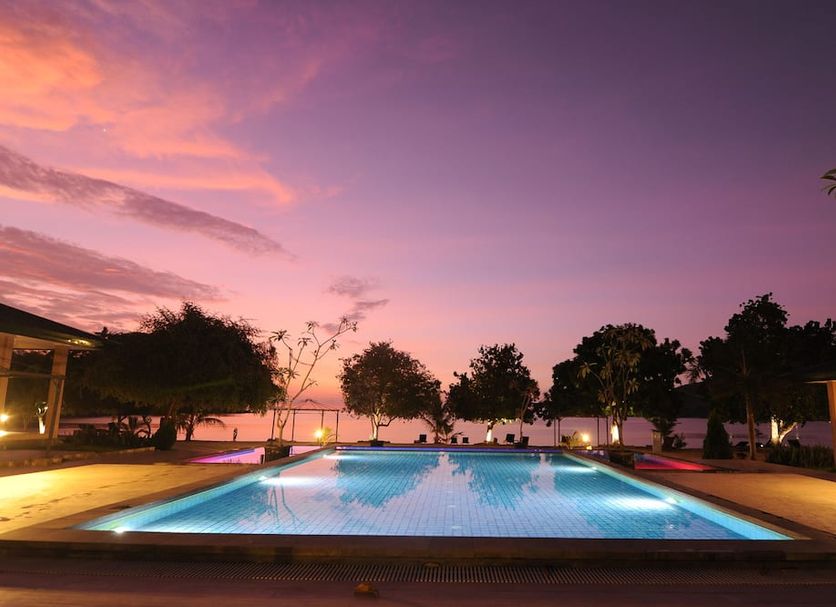 Kolam renang Gambar