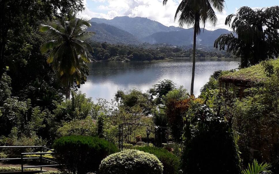 Pemandangan luar Gambar