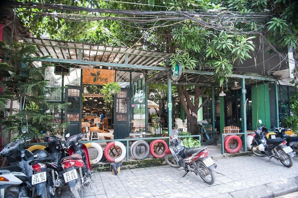 Pemandangan luar