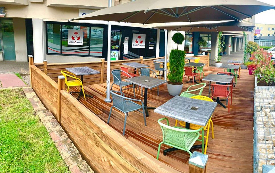 Patio Gambar