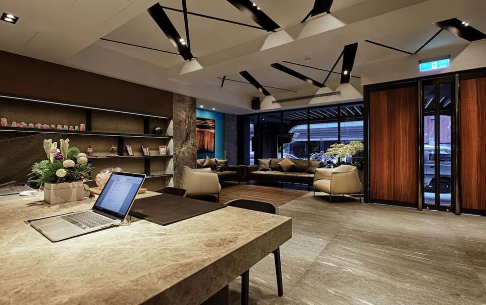 Balai Menunggu Gambar